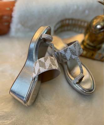Silver Kolhapuri Wedges 3