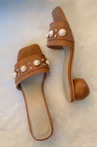 Tan Round Pearl Heels