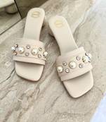Cream Round Pearl Heels