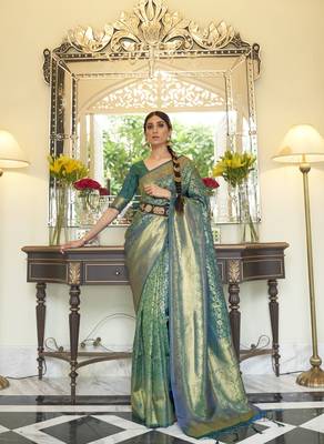 Green Kaabha Beautiful Silk Saree With Gold Zari Weaving Blouse 1