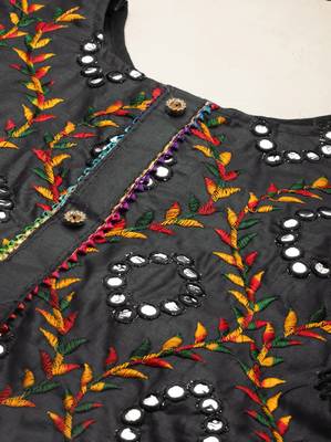 Black embroidered cotton salwar 5