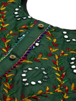Green embroidered cotton salwar 5
