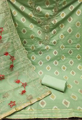 Green embroidered jacquard salwar 2