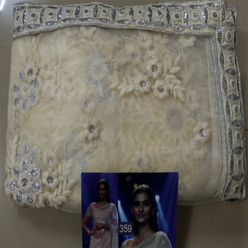 Sonam Kapoor White embroidered NET saree with blouse