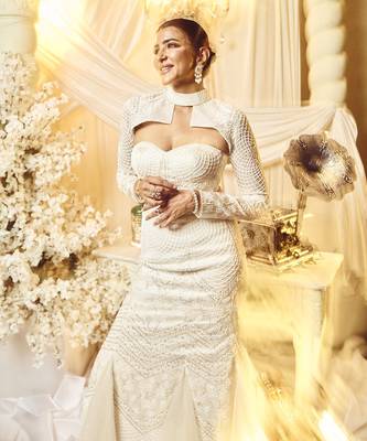 Chantilly White Skirt Set 4