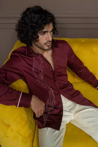 Mahogany Punch Conquer Shirt