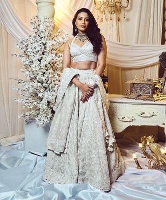 Chantilly White Lotus Lehenga 1