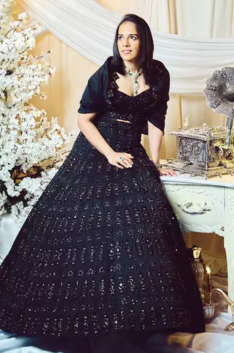 Jade Black Ardent Gown Set