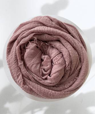 Mauve woven cotton hijab 1