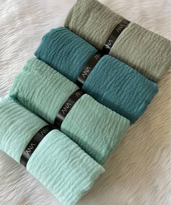 Olive woven cotton hijab 4