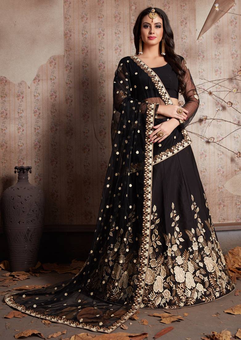  BLACK  DORI SEQUINS & ZARI EMBROIDERED CREPE FESTIVE BRIDAL WEDDING & PARTY WEAR SEMI STITCHED LEHENGA CHOLI