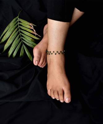 Twist Me Anklet 1