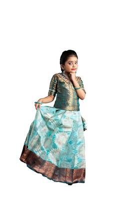 Shivangi Girls Sky Blue Copper Yentra Pattu Pavadai | Langa 3