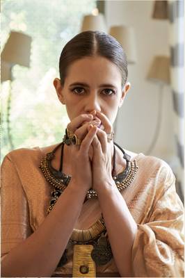 Latest Collection Kalki Koechlin Cream Tissue Silk Designer Indian Wear Saree With Blouse 3