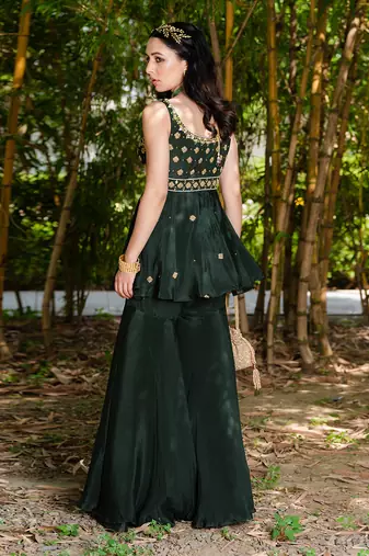 Aaisha Sharara Set