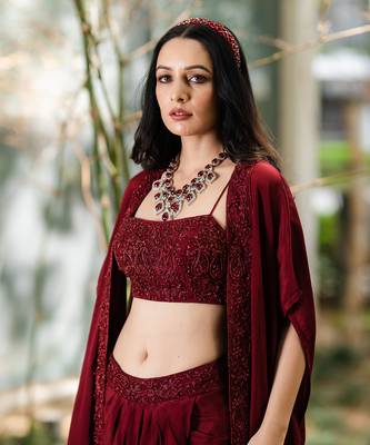 Aarna drape skirt and cape set  5