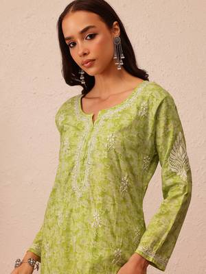 Hand Crafted Green Cotton Lucknowi Chikankari Indian Women Kurta 6