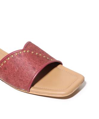 Iroko Maroon Flats 4