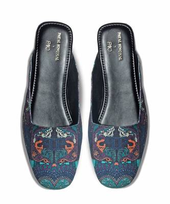 Payal Singhal X Paio Theresa Printed Mules 1