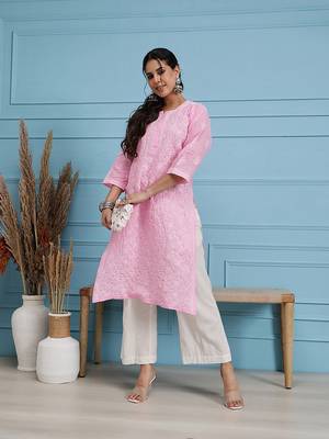 Women Pink Ethnic Motifs Embroidered Lucknow Chikankari Handloom Kurta 4