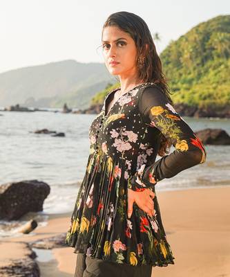 Black Viscose Georgette And Organza Plazo Set 4