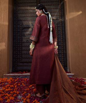 Rose Brown Multi Thread Embroidered Straight Kurta Set 3