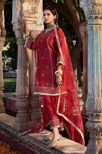Marooon  Short Kurta Set