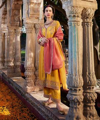 Yellow Hand Embroidered Front Open Kurta Set 2