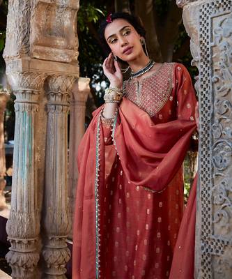 Rust Dabka Jaal Suit Set 4