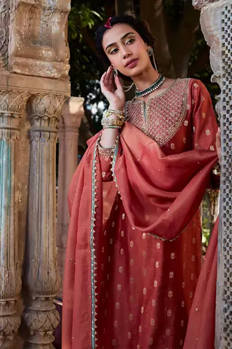 Rust Dabka Jaal Suit Set