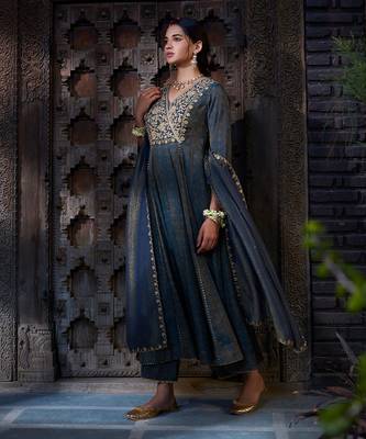 Teal Tissue Chanderi Dori         Anarkali 1