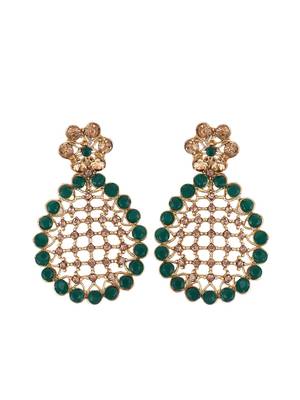 Styylo Fashion Gold-Plated & Green AD-Studded & Stylish Jewellery Set with Earring Maangtika 3
