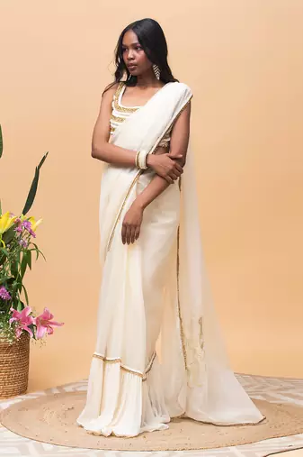 Carly Saree