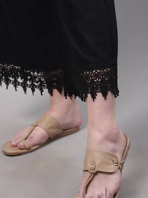 Women Regular Fit Black Cotton Lace Palazzo 6