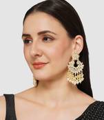 White pearl earrings