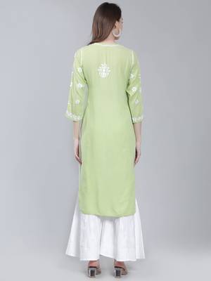 Green embroidered cotton long-kurtis 4