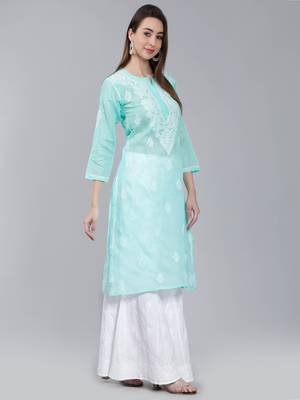 Green embroidered cotton long-kurtis 2