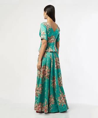 Lehenga With Pleated Top 2