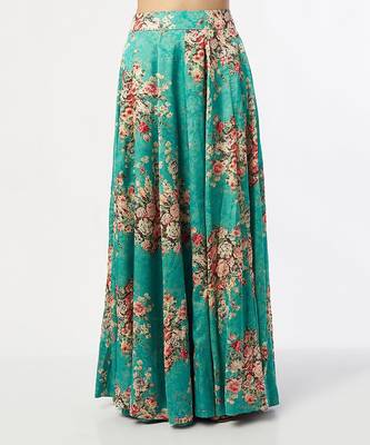 Lehenga With Pleated Top 3