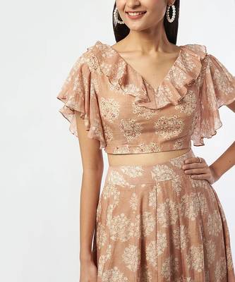 Skirt With Fril Lcrop Top 4
