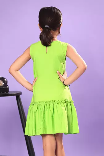 Green A-Line Ruffled Tiered Sleeveless Dress