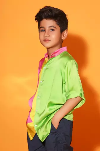 Vertical Colorblock Mandarin Collar Shirt