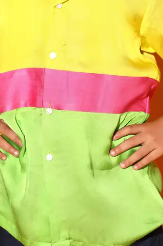 Horizontal Colorblock Mandarin Collar shirt