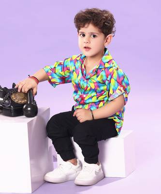 Feather Print Classic Shirt 2