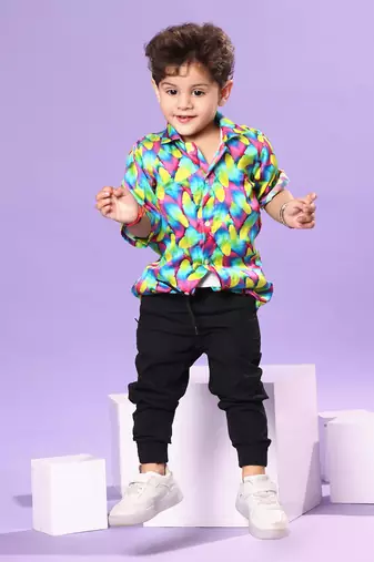 Feather Print Classic Shirt