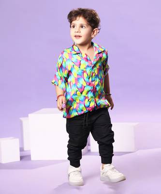 Feather Print Classic Shirt 4