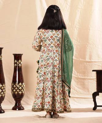 Printed Anarkali With Pant Set 4