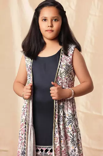 Navy Blue Embellished Kurta And Pant With Printed Shrug