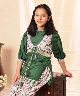 Green Kurta With Dhoti Pant And Embellished Kurta 3