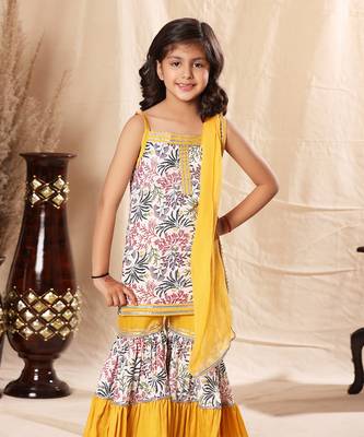 Embellished Floral Print Sharara Set 5